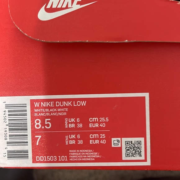 Panda Dunk Lows - Picture 3 of 6